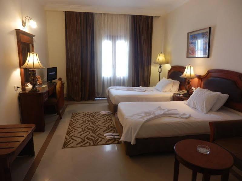Life Resort Coral Hills El Qoseir Exteriör bild
